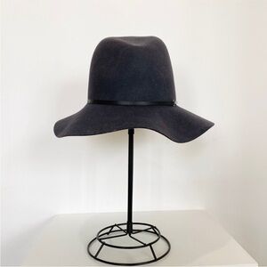 Janessa Leone floppy brim fedora